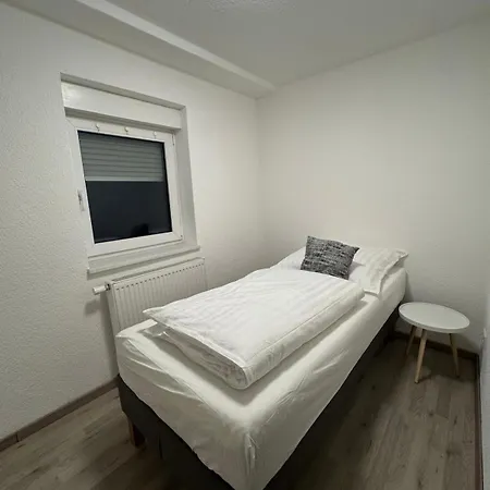 Monteurshaus Mit Kueche Naehe Ludwigsburg Apartmán *